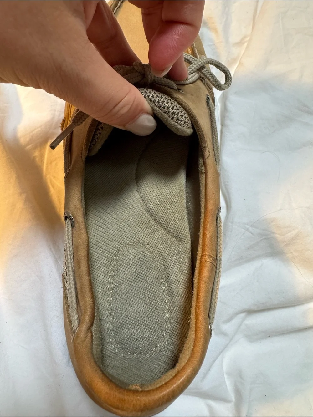 Sperry classic top